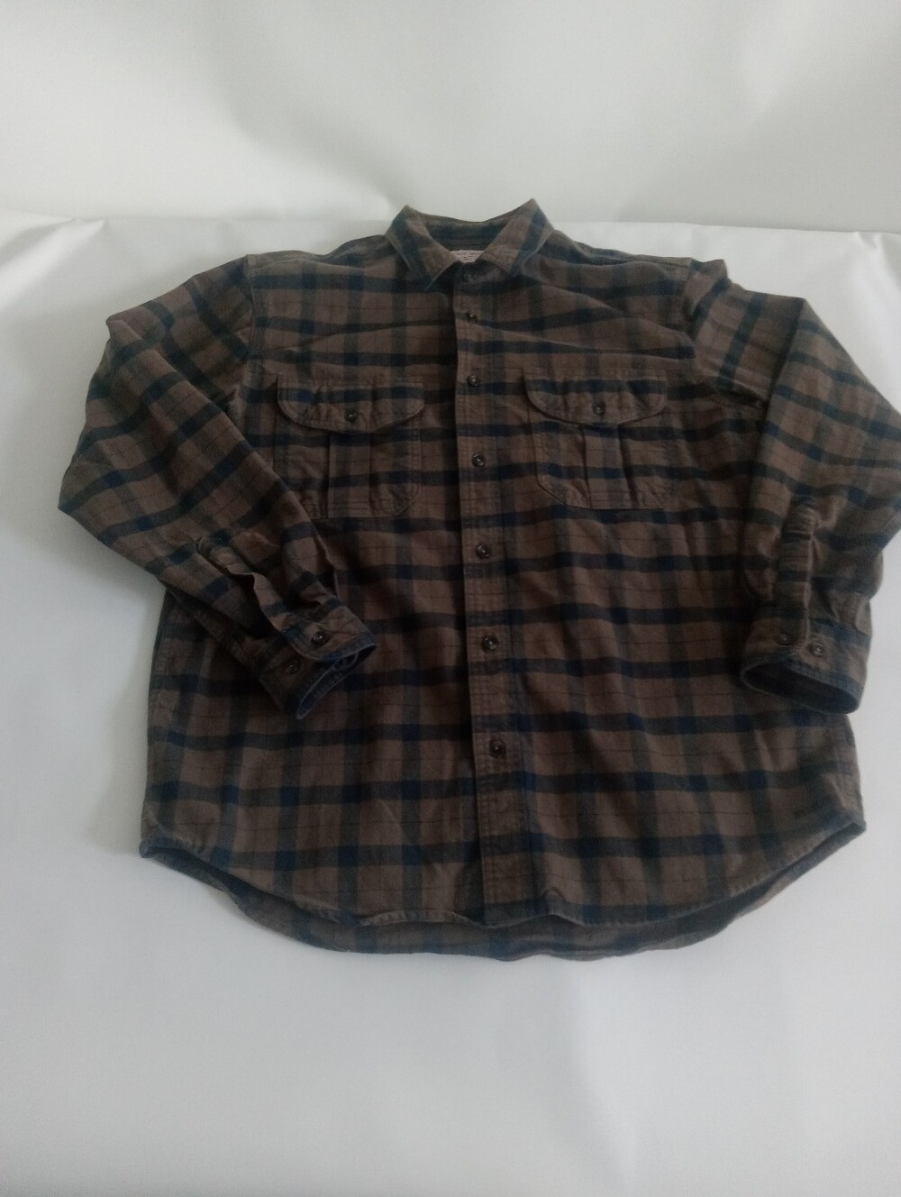 Filson Mens Flannel Work Shirt Brown Black Check Plaid Sz L See Last Photo Spot